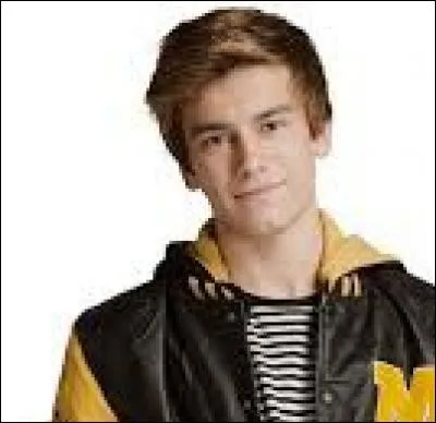 Quel est le nom de Gastón, le meilleur ami de Matteo ?