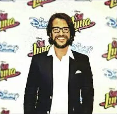 Comment s'appelle l'acteur qui incarne Ricardo ?