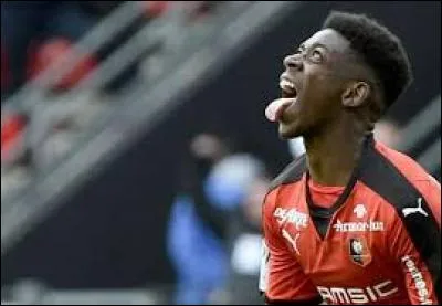 Dans quel club Ousmane Dembélé joue-t-il actuellement ?