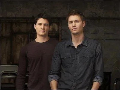 Qui sont les personnages principaux ?