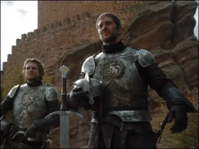 Comment se nomme l'épée de Sir Arthur Dayne ?