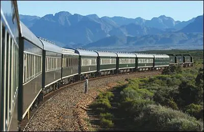 Le "Rovos rail " en Afrique, il dessert trois pays d'Afrique "Afrique du sud, Namibie et Tanzanie " mais peut vous emmener jusqu'au Caire. Combien cela vous coûtera- t-il ?