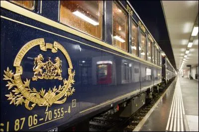 Enfin le plus connu je pense, "l'Orient express", de Londres jusqu'à Istanbul et Athènes. Aujourd'hui il existe toujours et dessert plusieurs pays, mais combien ?