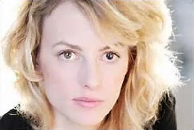 Qui joue Coralie Blain ?