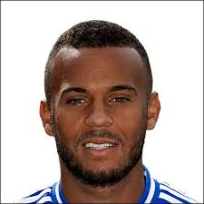 Révélé à Southampton cette saison, dans quel grand club anglais Ryan Bertrand n'avait pas réussi à s'imposer ?