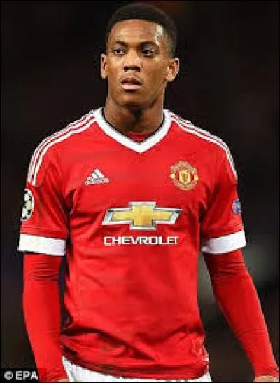 Quel a été le montant du transfert d'Anthony Martial de Monaco vers Manchester United en 2015 ?