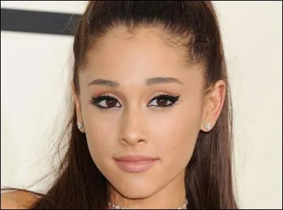 Quel est le titre de son premier album ?