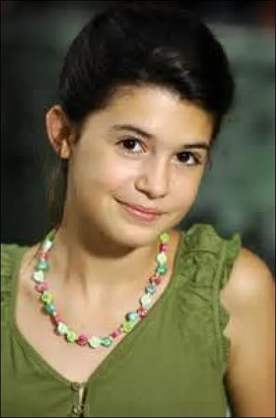 Qui a interprété Elodie Estève ?