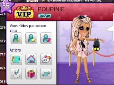 POUPINIE sort avec...