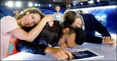 Trouvez le nom de cette émission de télévision française musicale diffusée sur M6 entre 2001 et 2003 puis en 2007 et enfin sur D8 en 2013 !