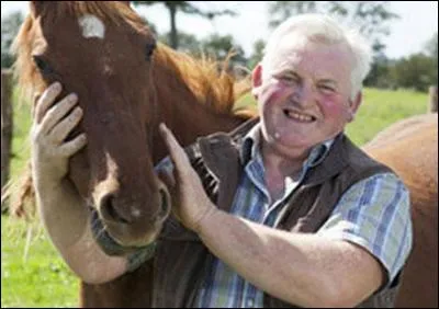 Présentée par Karine Le Marchand et diffusée sur M6.