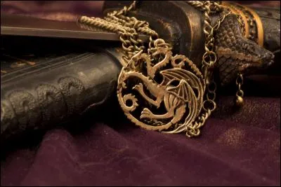 Qui a dit : "Il dit que vous chiez de l'or comme votre père"?