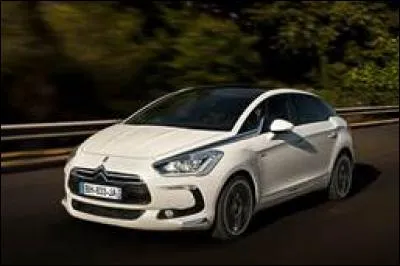 Quel groupe est alors form&eacute; ?