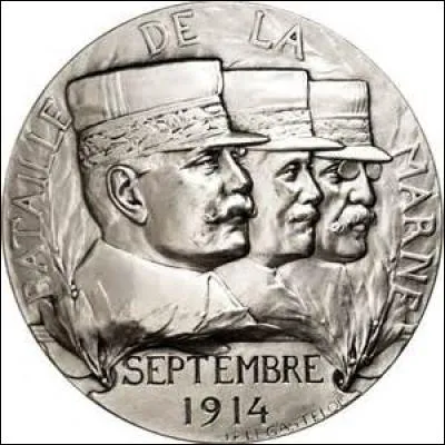 Du 6 au 13 septembre 1914, une bataille fait 500 000 morts ; il s'agit d'une contre-offensive française. Quel est le nom de cette bataille ?