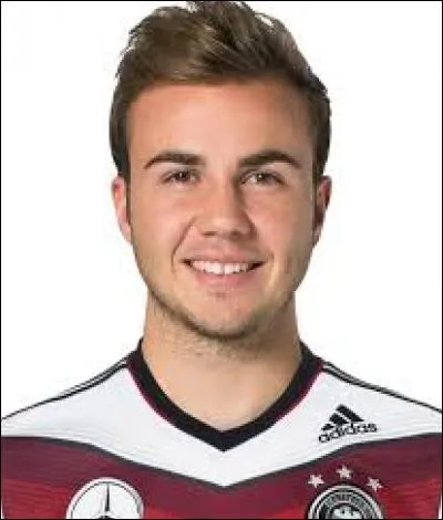 Combien de sélections compte Mario Gotze avec l'Allemagne ?