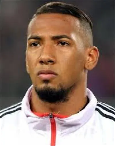 Où joue Kévin-Prince Boateng, frère de Jérôme Boateng ?