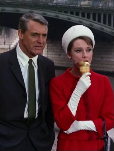 Son partenaire dans "Charade", je vous prie?