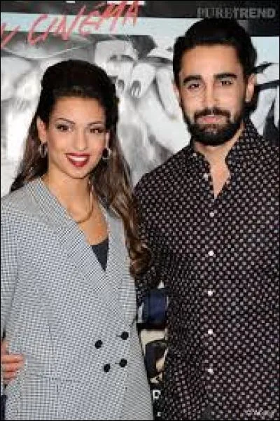 A-t-elle déjà eu un petit copain ?