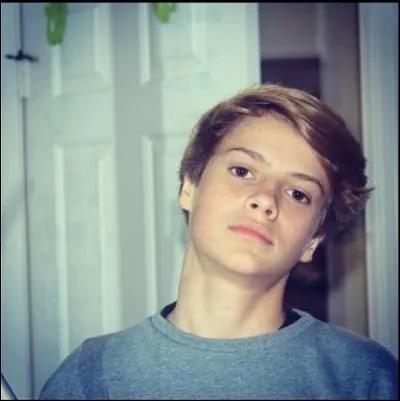 Quel âge a-t-il ? (juillet 2016)