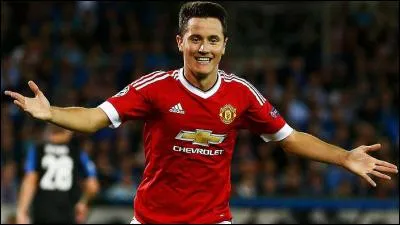 Comment s'appelle ce milieu de terrain ?