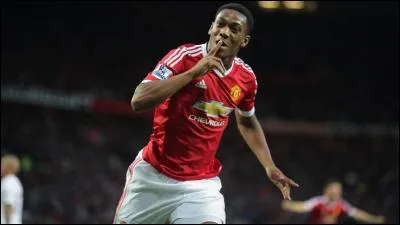 Comment s'appelle cet attaquant ?