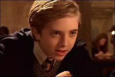 Dans quelle maison Ernie est-il allé ?