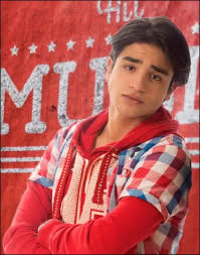 Grâce à qui Emma se rend-elle compte qu'elle est amoureuse de Christian ?