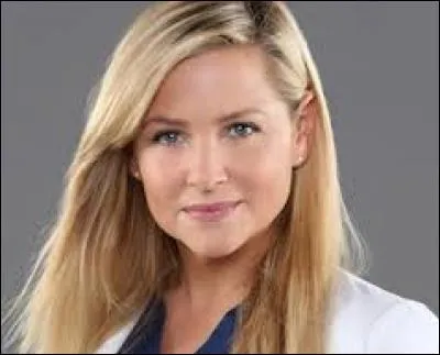 Avec qui est mariée Jessica Capshaw ?