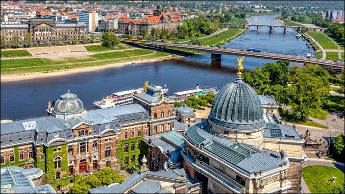 Quel fleuve passe à Dresde puis à Magdebourg ?