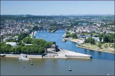 A quel confluent se trouve Coblence ?