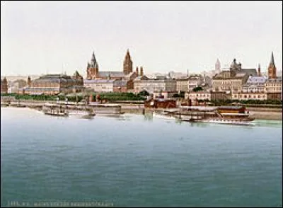 Quel fleuve arrose Mainz (Mayence pour les Fran&ccedil;ais) ?
