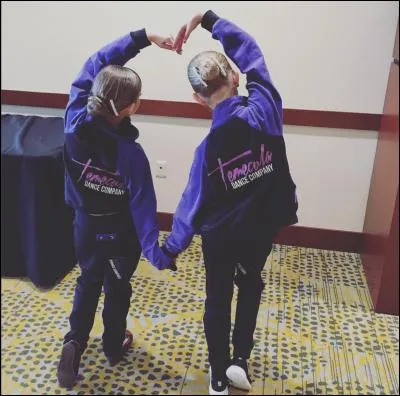 Comment s'appelle la meilleure amie d'Olivia ?