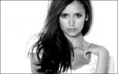 Quel âge Elena Gilbert a-t-elle dans la saison 6 ?