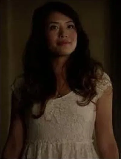 Qui a tué Ivy (quand elle était humaine) ?