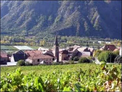 Village de la région P.A.C.A., dans l'arrondissement de Gap, Remollon se situe dans le département ...