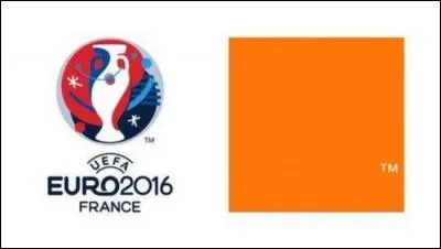 Je vais vous parler d'une société de télécommunication française : de temps en temps, vous pouvez l'apercevoir pendant les matchs sur les bords du terrain, mais c'est aussi une ville ! Laquelle de ces propositions est la bonne ?