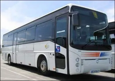 Quel est ce modèle intermédiaire ?