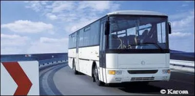 Quel est ce modèle assez bus ?