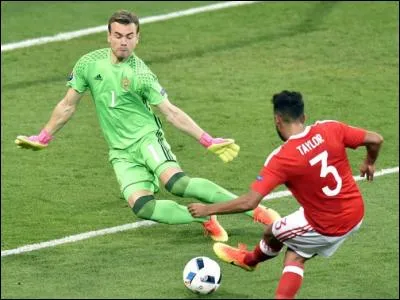 Pour quelle équipe joue ce gardien de but ?