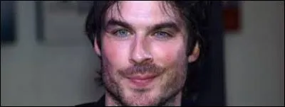 Avec qui est-il parti à Hawaï ?