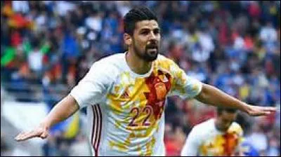 Pour quel pays travaille Nolito ?