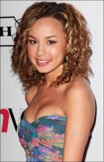 Comment s'appelle-t-elle ?