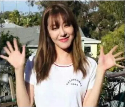 Comme vous devez le savoir, V est marié. Mais quel est le nom de sa femme ?