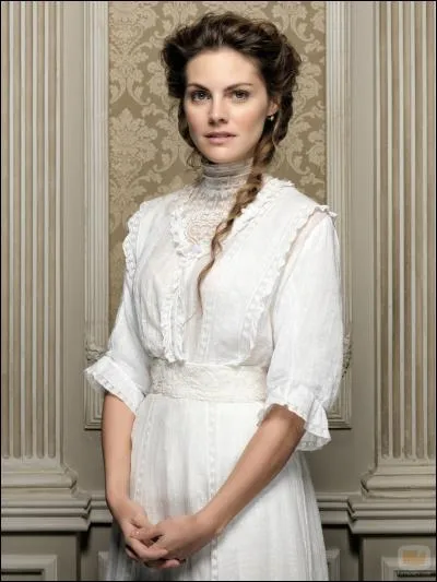 Qui est cette jeune fille issue de la noblesse espagnole ?