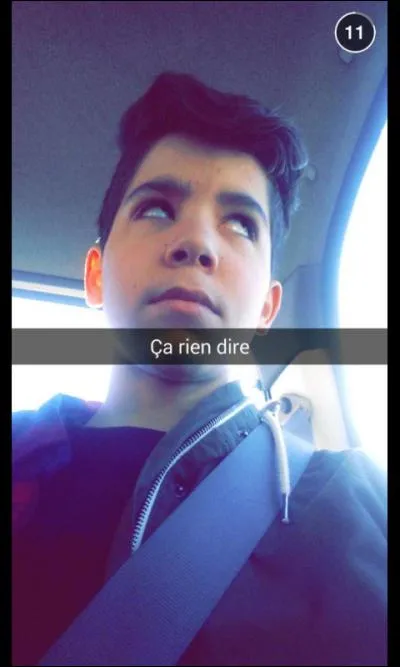 Il a 1 million d'abonnés sur :