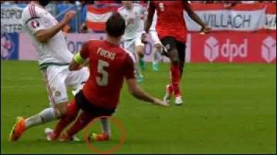 Pour quel pays Fiola est-il ?