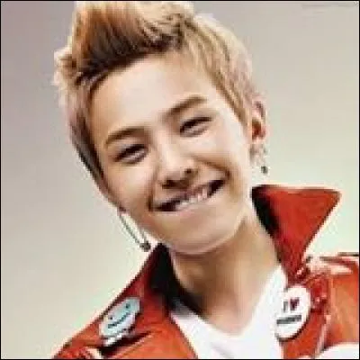 De quel groupe fait-il partie ?