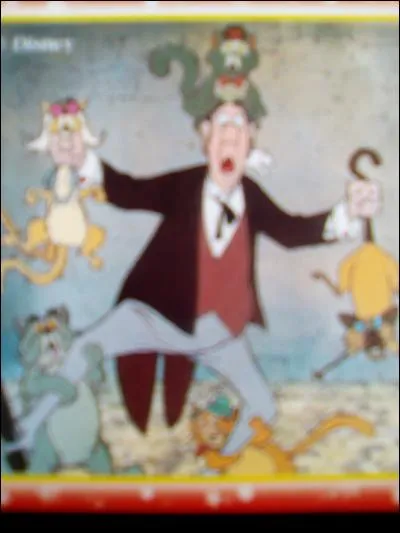 À quel animal Edgar parle-t-il de crime dans "Les Aristochats" ?