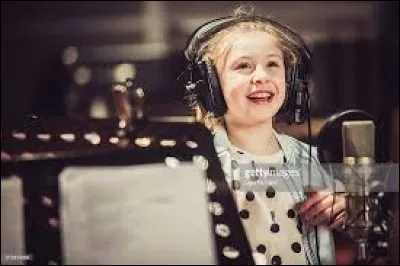 À part de la musique, quel métier Gloria veut-elle faire plus tard ?