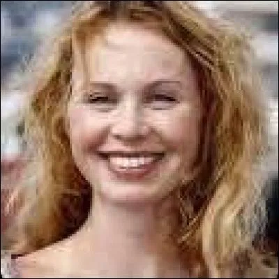 Dans la saison 6, Marie-France travaille mais que fait-elle ?